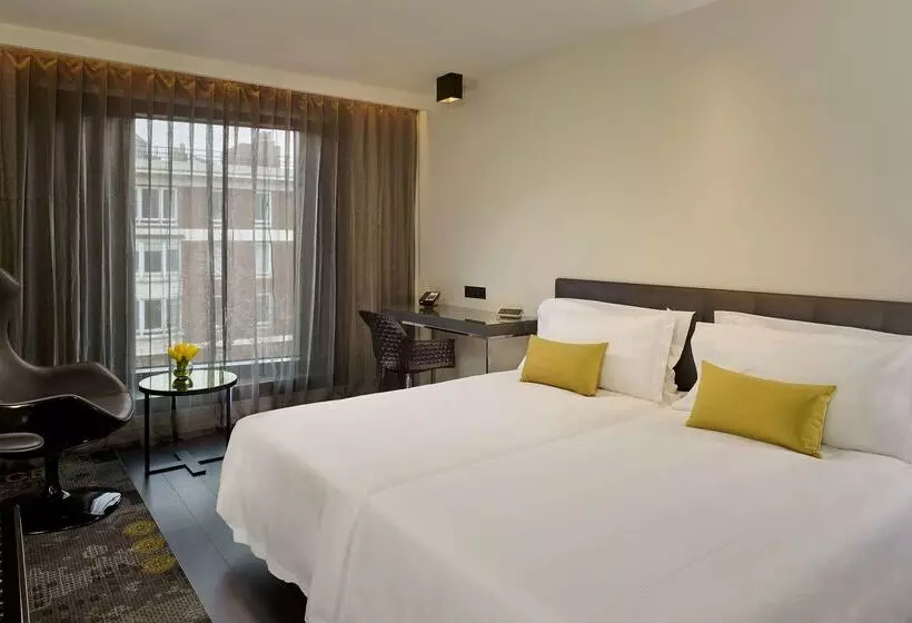 Hotelli Park Plaza London Waterloo