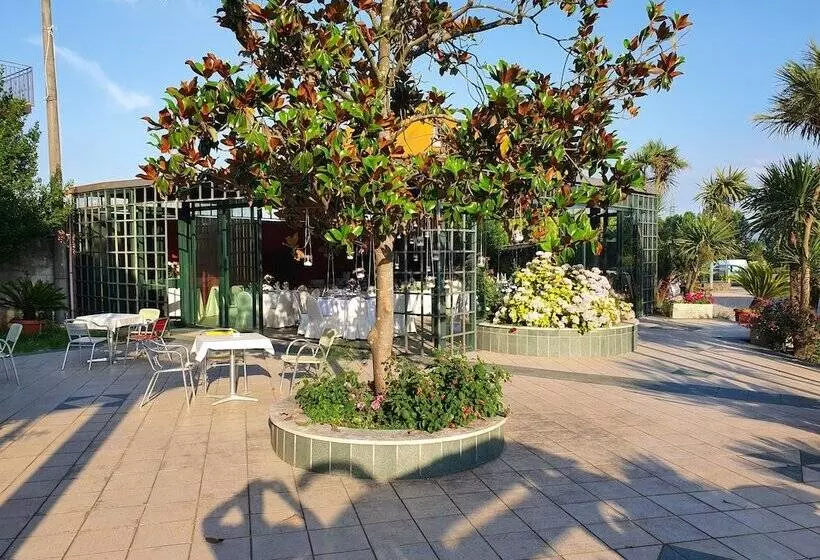 Hotelli Ristorante La Campagnola