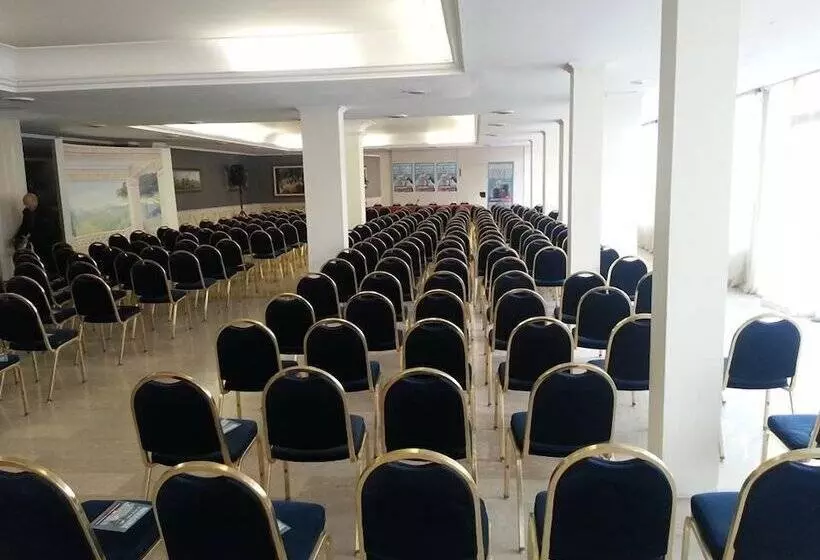 Hotelli Ristorante La Campagnola