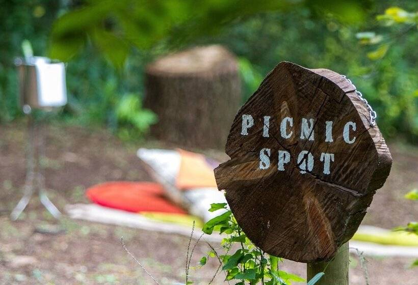 בית מלון כפרי Thanda Manzi Country