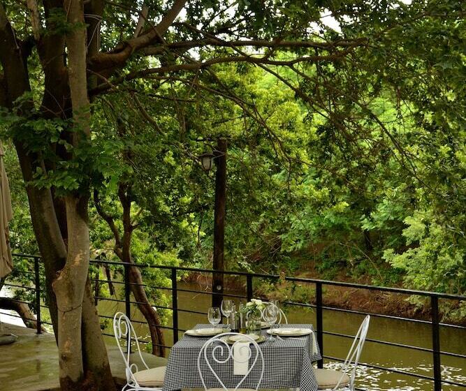 בית מלון כפרי Thanda Manzi Country