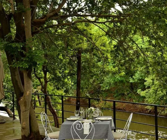 ホテル Thanda Manzi Country