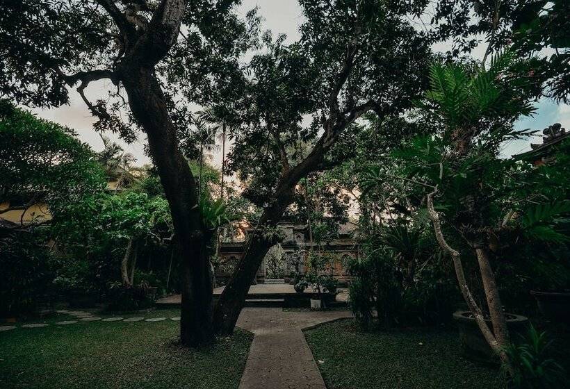 호텔 Three Brothers Bungalows & Villas