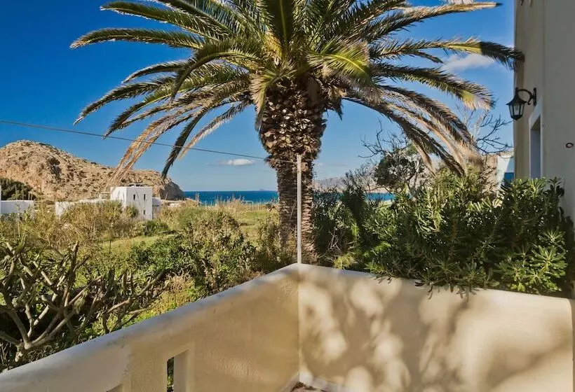 Montemar Studios & Apartments