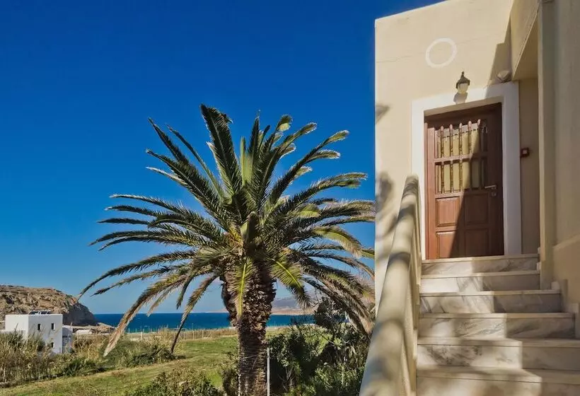 Montemar Studios & Apartments