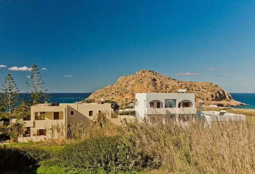 Montemar Studios & Apartments