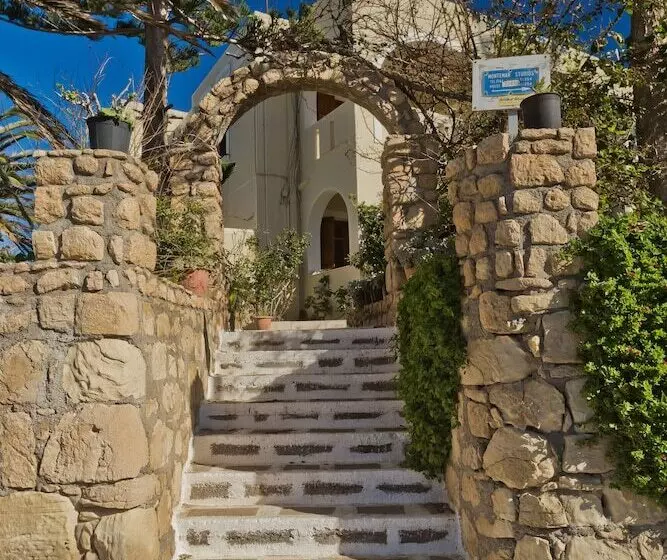 Montemar Studios & Apartments