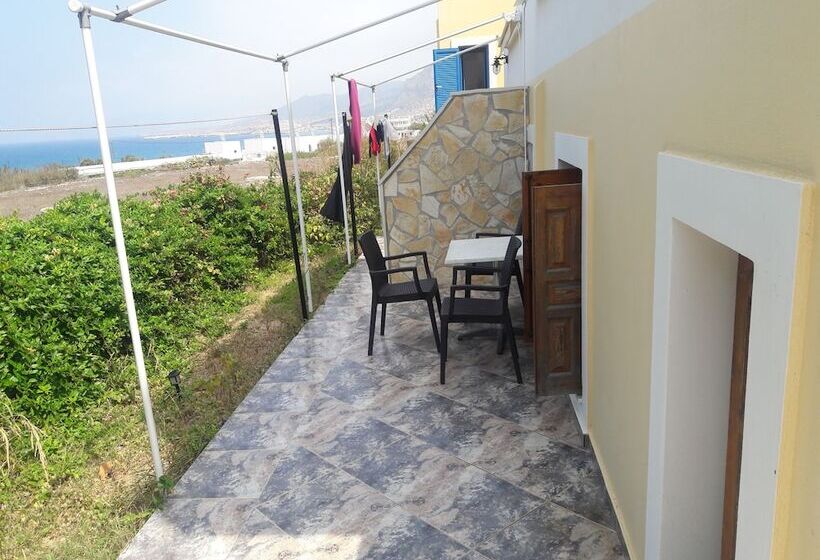 Montemar Studios & Apartments