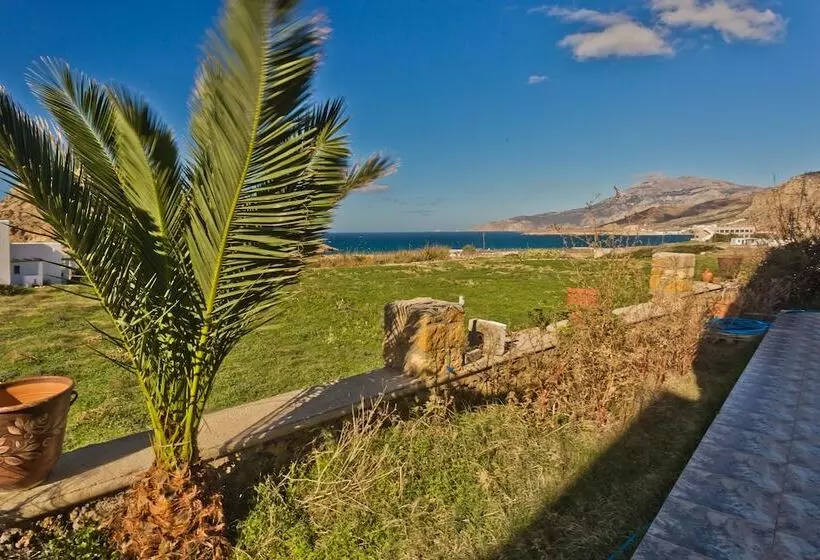 Montemar Studios & Apartments