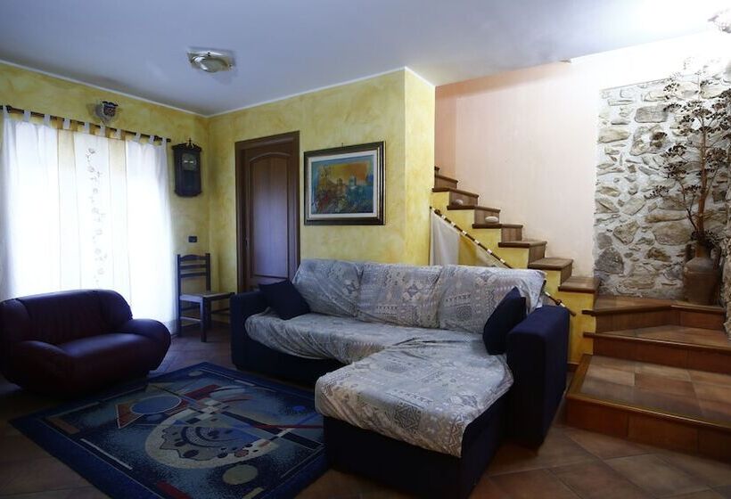 פנסיון Heart Of Sicily