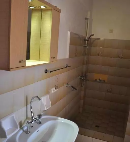 Majatalo House Margot