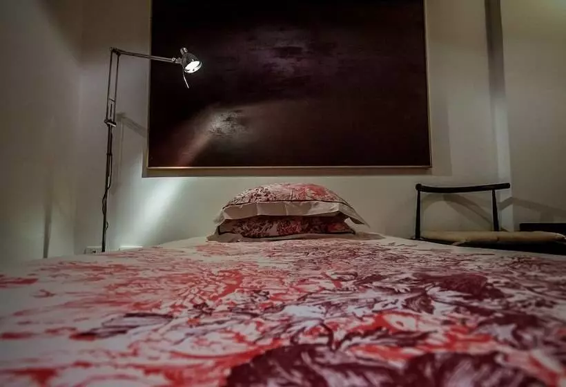 Pension No3 Town House Pantheon