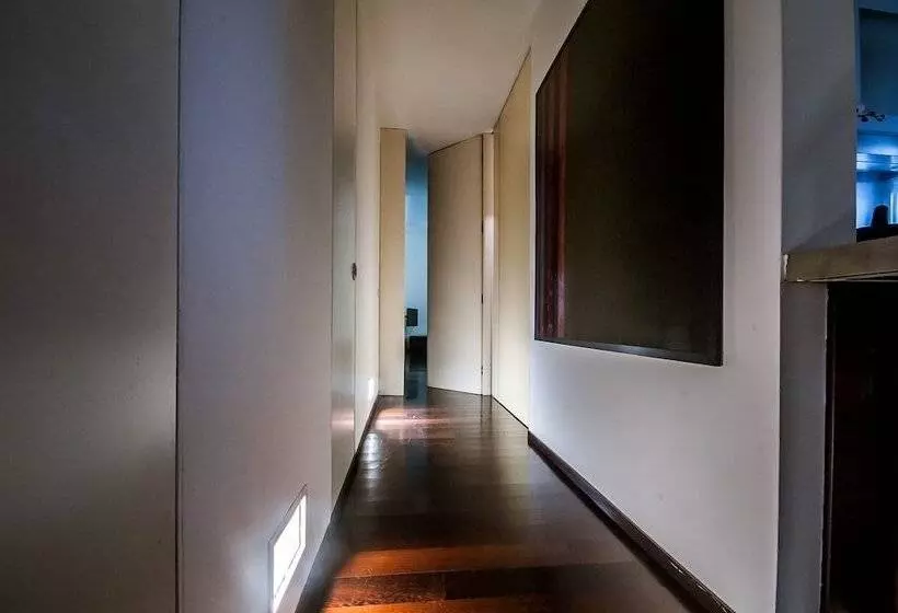 Pension No3 Town House Pantheon