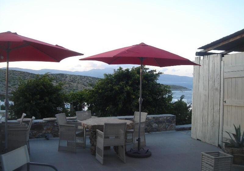 بنسيون Speires Suites