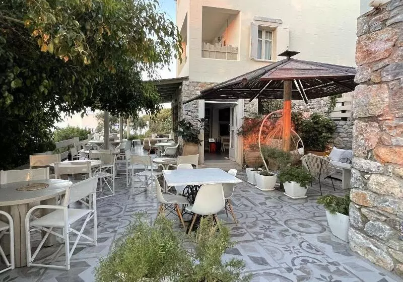 ペンション Speires Suites