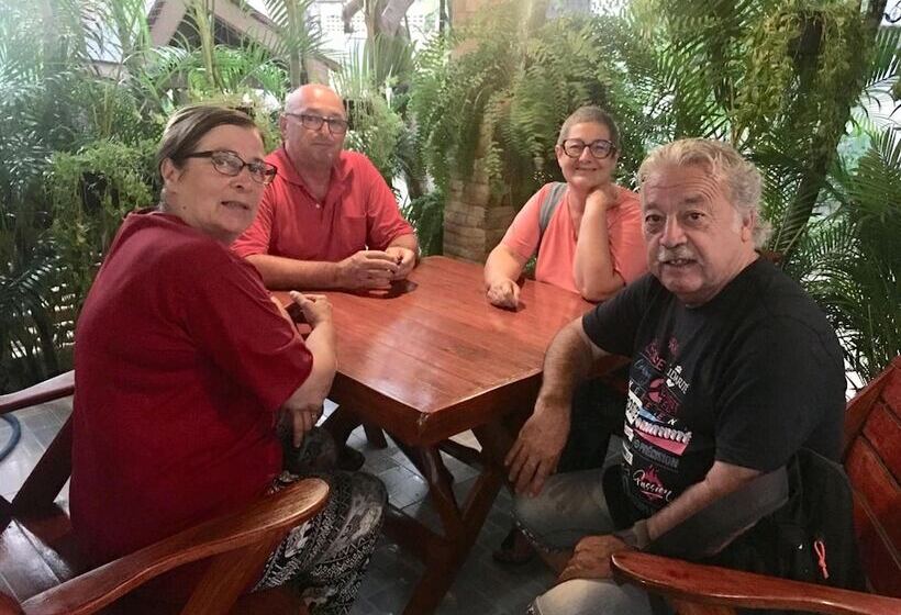 פנסיון Tr Guesthouse