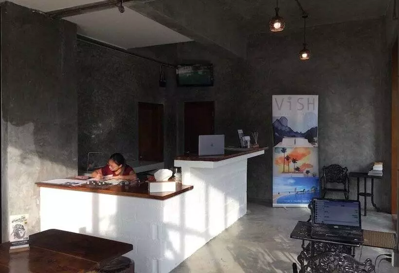 ペンション Vish Hotel And Cafe