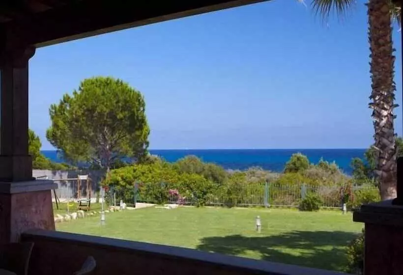 Residence Il Borgo Di Porto Corallo