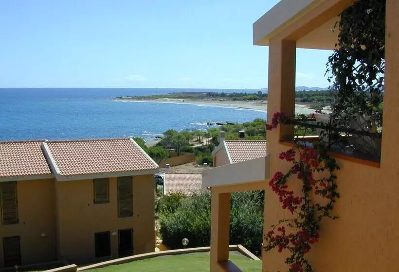 Residence Il Borgo Di Porto Corallo