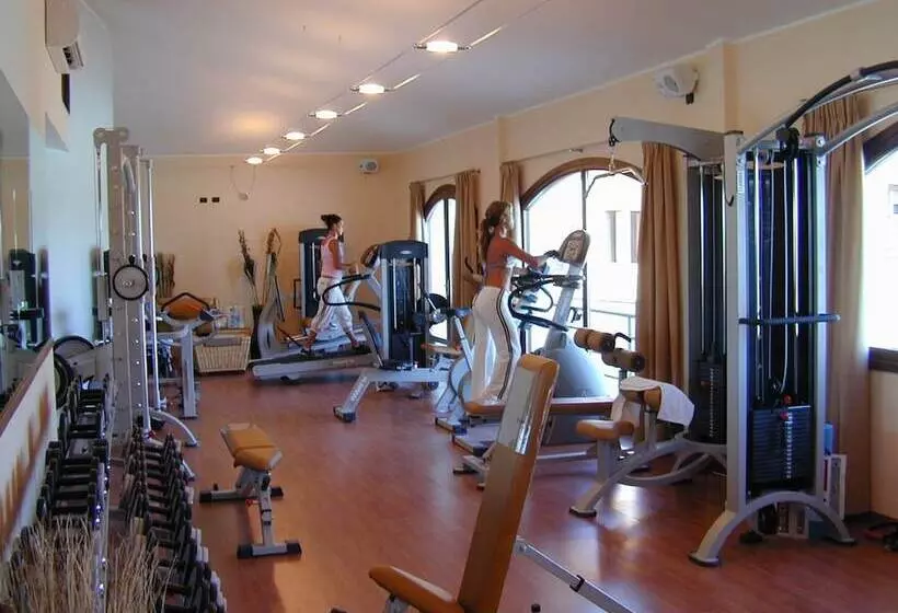 Residence Il Borgo Di Porto Corallo