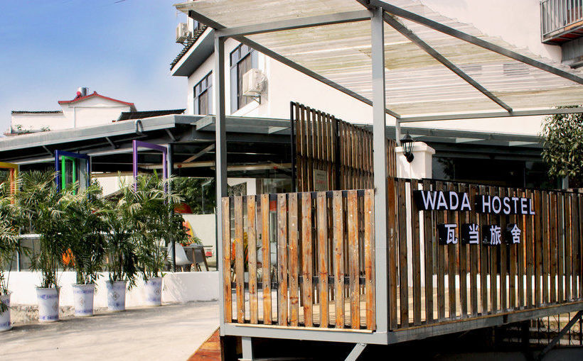 Wada Hostel By The Yulong  Local Village Branch