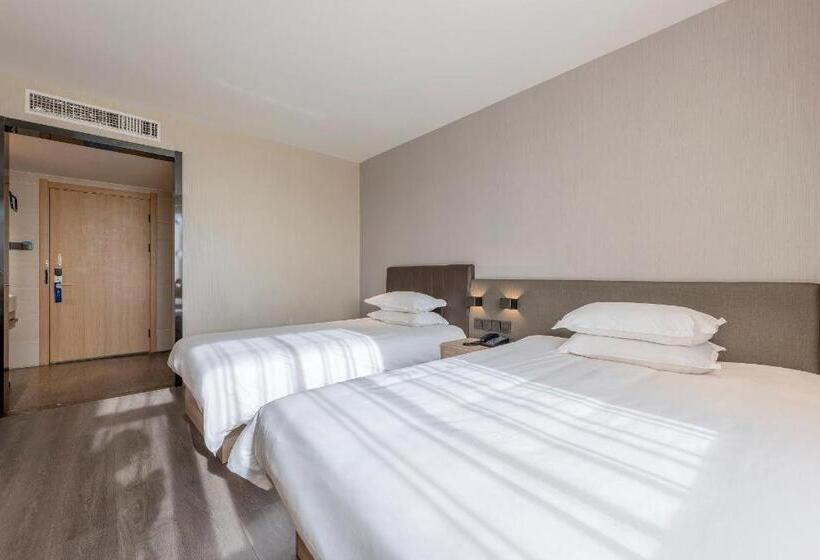 Hanting Hotel Suizhong Railway Station