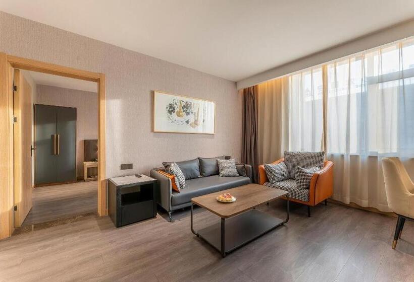 Hanting Hotel Suizhong Railway Station