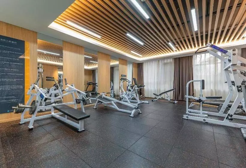 Hanting Hotel Suizhong Railway Station