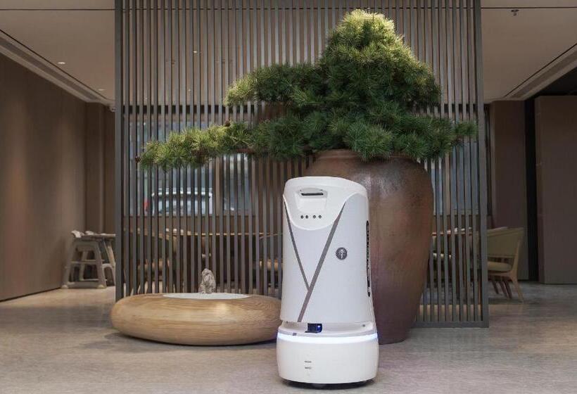 Ji Hotel Dandong Railway Station