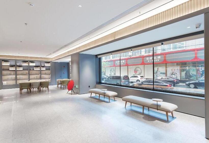 Ji Hotel Dandong Railway Station