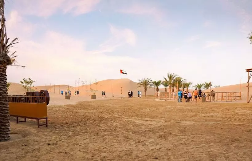 Hotelli Al Khayma Camp Elite Glamping & Dining In Experience