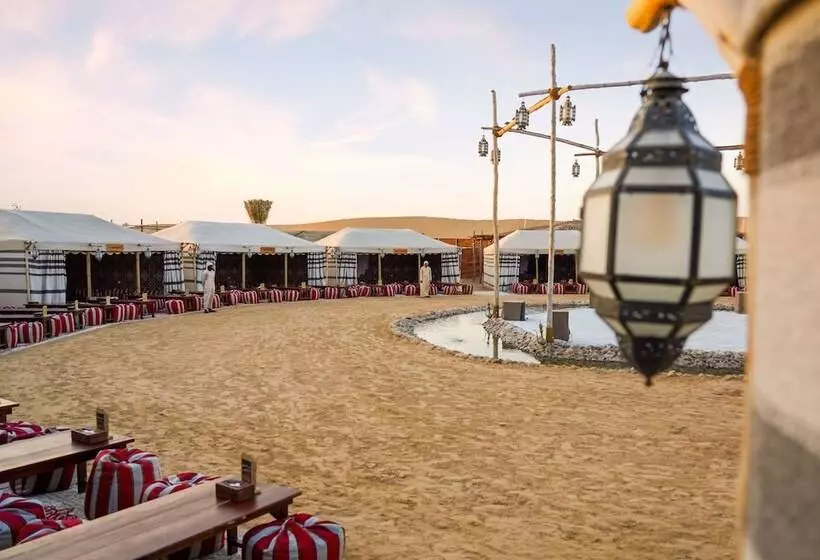 Hotelli Al Khayma Camp Elite Glamping & Dining In Experience