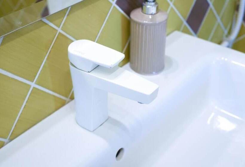 تختخواب و صبحانه Country Cottage