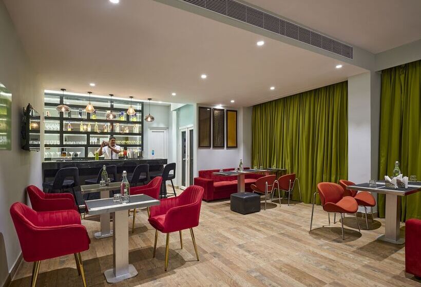 Hotel Zone Connect By The Park Port Blair