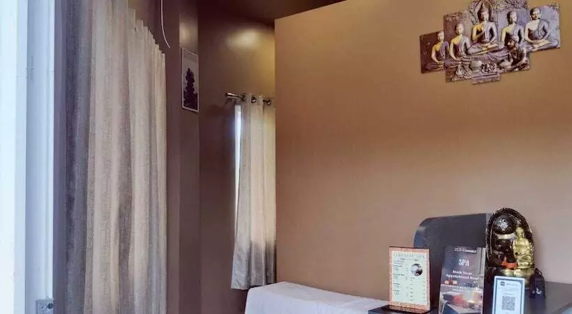 ホテル Zone Connect By The Park Port Blair