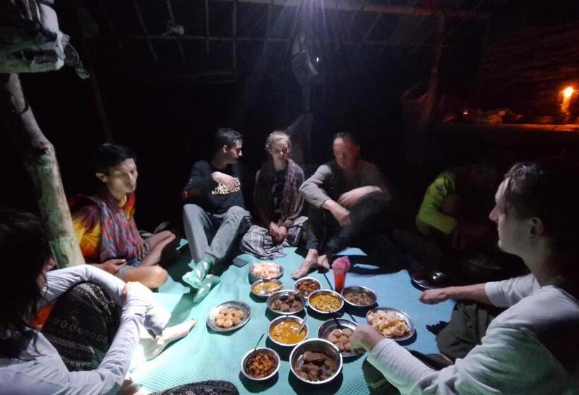 پانسیون Town Hostel