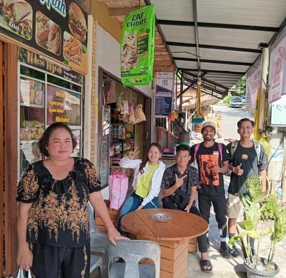 پانسیون Town Hostel