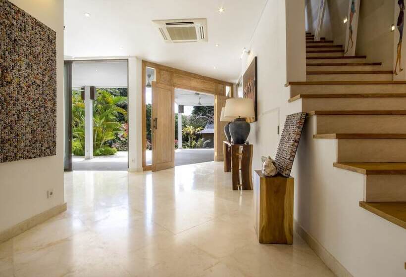 Akilea Luxury Villas