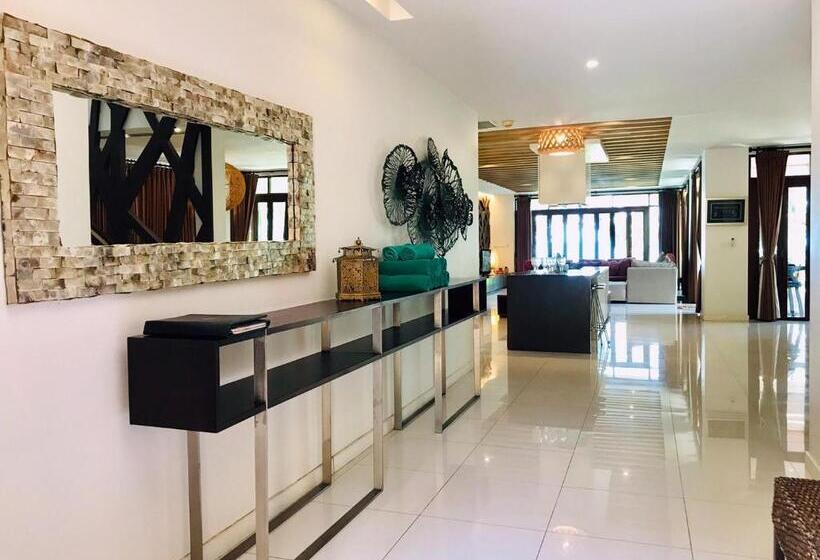 Amatapura Beachfront Villa 10 , Sha Certified