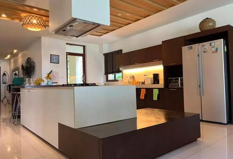 Amatapura Beachfront Villa 10 , Sha Certified