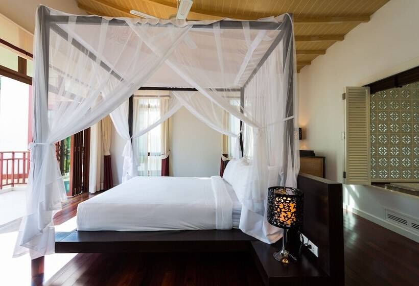 Amatapura Beachfront Villa 10 , Sha Certified