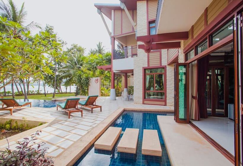 Amatapura Beachfront Villa 10 , Sha Certified