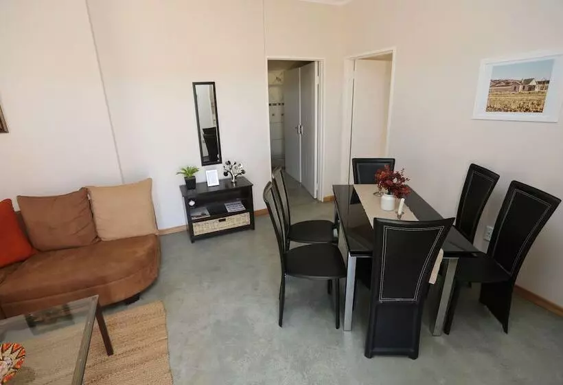 Aus Self Catering Units