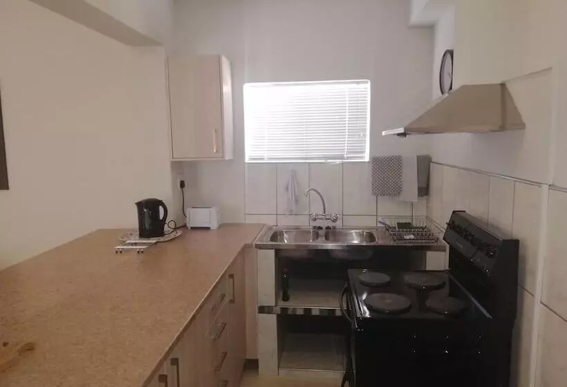 Aus Self Catering Units