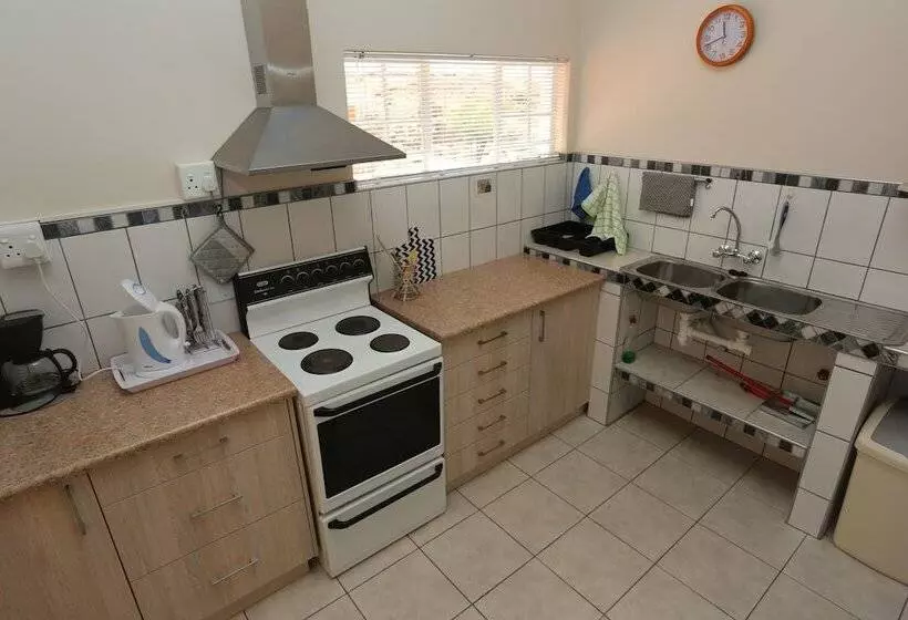 Aus Self Catering Units