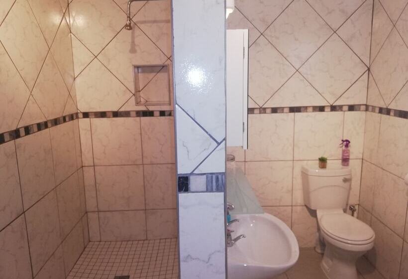 Aus Self Catering Units