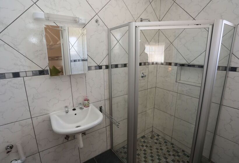 Aus Self Catering Units