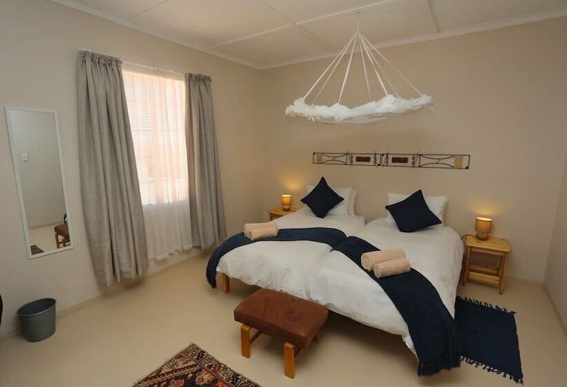 Aus Self Catering Units