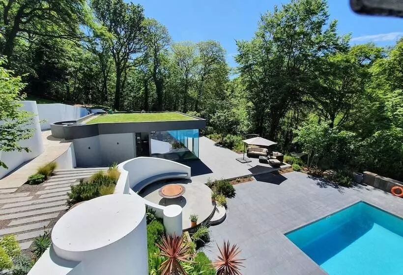 ベッドアンドブレックファースト Kaywana Hall