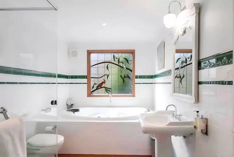 ベッドアンドブレックファースト Woolrich Historic Garden Cottage